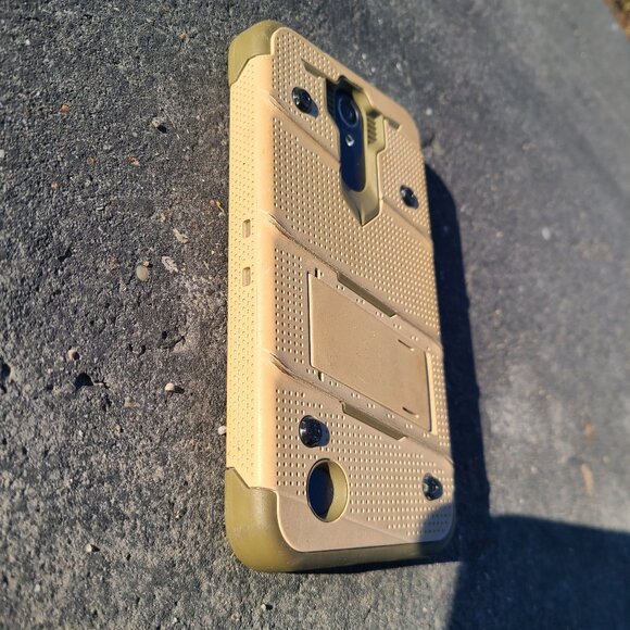 Cricket Wireless ZTE Z832 Sonata 3 Smartphone - Black - Picture 4 of 16